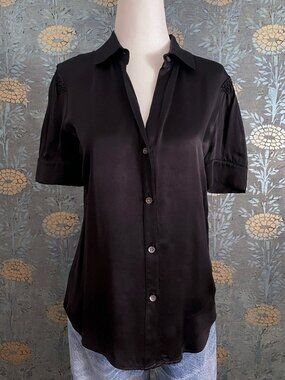 Theory Black Short Sleeve Button-Up Shirt Collared Top Size Small
